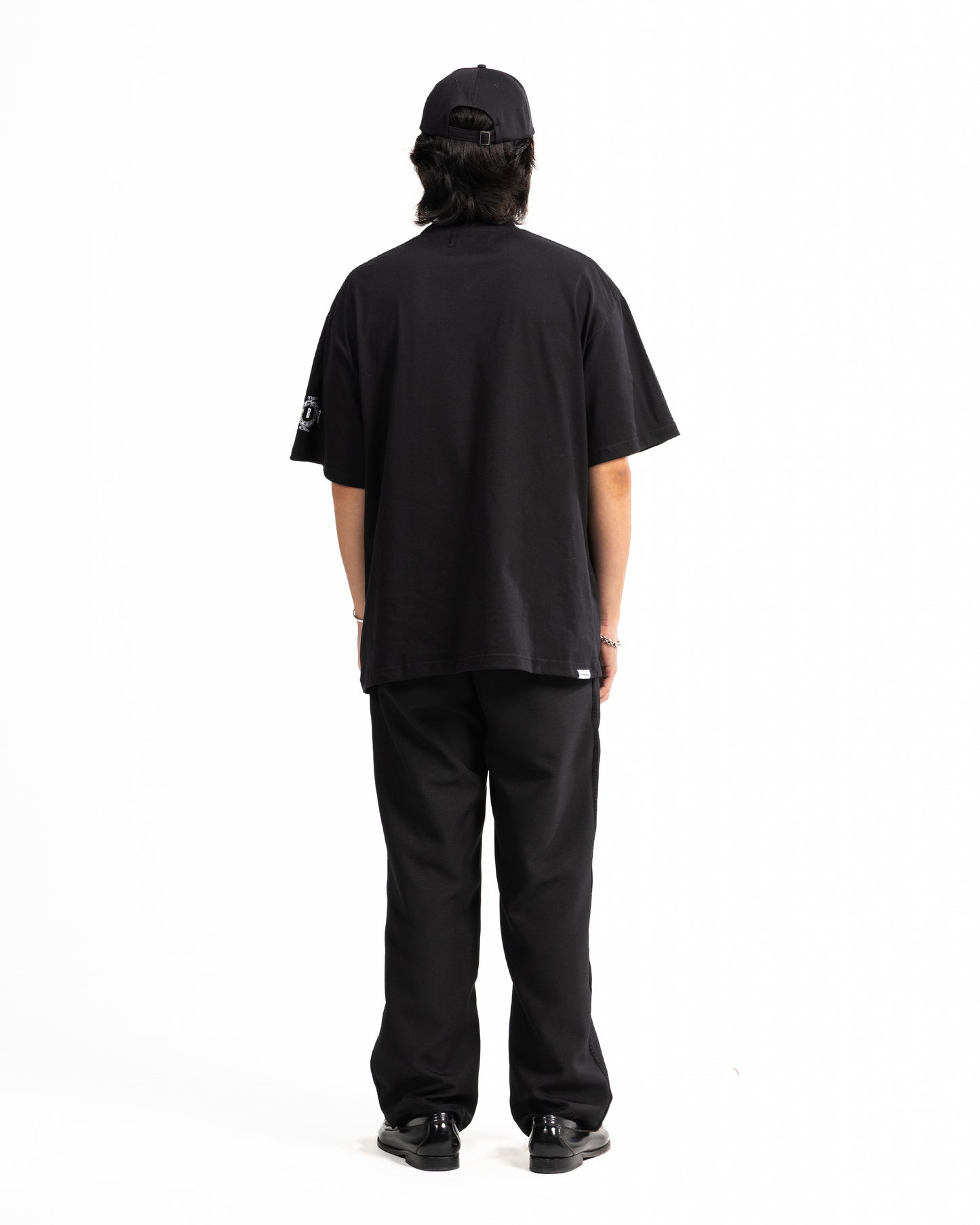 HOLZER TEE - BLACK